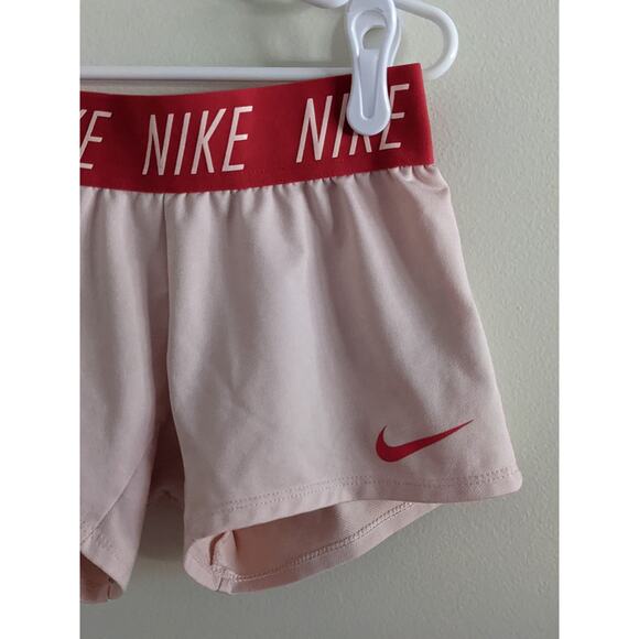 Nike Dri-FIT Trophy Training Shorts Sz XS/6-7 Light Pink Red - Picture 2 of 6